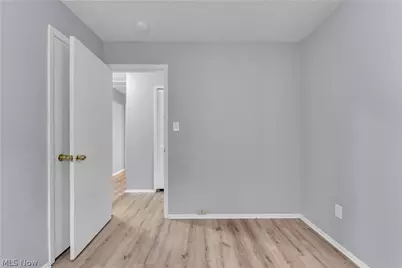 1080 E 167th Street, Loveland, OH 44110 - Photo 11
