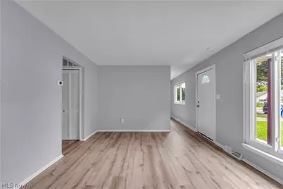 1080 E 167th Street, Loveland, OH 44110 - Photo 9