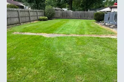 3984 Artmar Drive, Austintown, OH 44515 - Photo 13