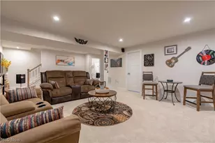 2723 Baker Dr, Norton, OH 44203 - Photo 25