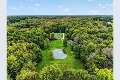 4393 Middle Road, Conneaut, OH 44030 - Photo 7
