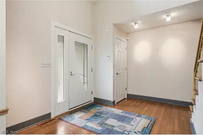 499 Mackinaw Circle, Akron, OH 44333 - Photo 3