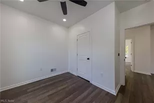 1672 Robinwood Ave, Oakwood, OH 44107 - Photo 37