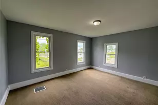316 Young Ave NE, Canton, OH 44704 - Photo 9