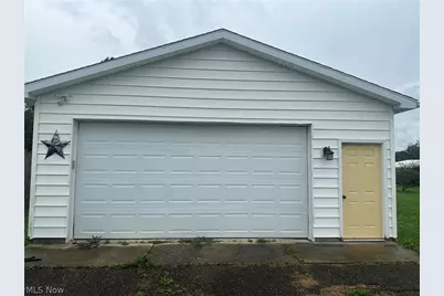 4244 Paumier Avenue, Louisville, OH 44641 - Photo 5