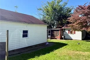 1636 Gibbs Ave N, Canton, OH 44705 - Photo 11