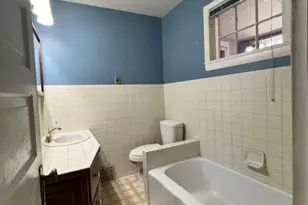 1636 Gibbs Ave N, Canton, OH 44705 - Photo 7
