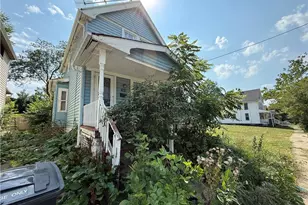 7908 Vineyard Ave, Loveland, OH 44105 - Photo 1