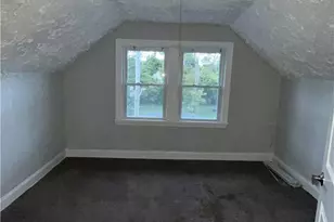 3658 E 143rd St, Loveland, OH 44120 - Photo 3
