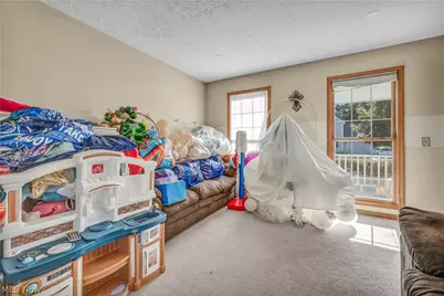 5698 Halwick Drive, Ravenna, OH 44266 - Photo 9