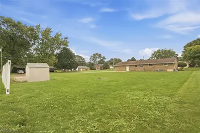 6787 Kirby Avenue NE, Canton, OH 44721 - Photo 35