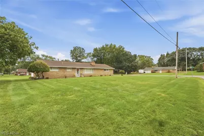 6787 Kirby Avenue NE, Canton, OH 44721 - Photo 3