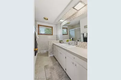 6787 Kirby Avenue NE, Canton, OH 44721 - Photo 19