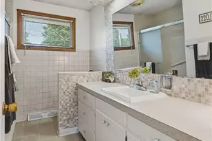6787 Kirby Ave NE, Canton, OH 44721 - Photo 19