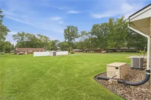 6787 Kirby Ave NE, Canton, OH 44721 - Photo 37