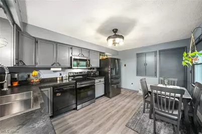 8866 State Route 88, Ravenna, OH 44266 - Photo 5