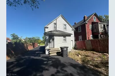 10800 Crestwood Avenue, Loveland, OH 44104 - Photo 3
