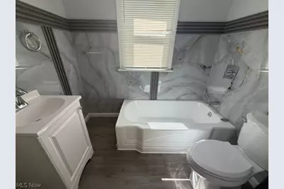 10800 Crestwood Avenue, Loveland, OH 44104 - Photo 27