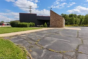 3271 Barber Rd, Barberton, OH 44203 - Photo 1