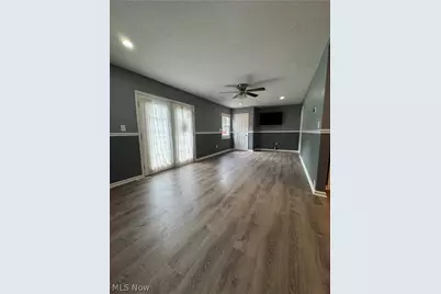 29331 Armadale Avenue, Wickliffe, OH 44092 - Photo 15