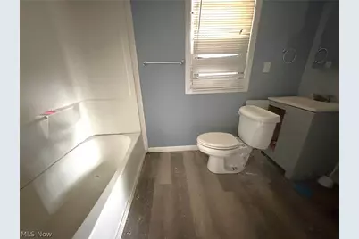 6812 Lawn Avenue, Loveland, OH 44102 - Photo 9
