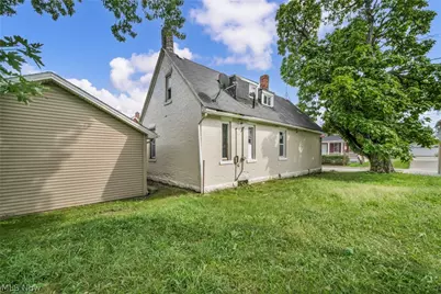 7041 Roy Avenue, Loveland, OH 44104 - Photo 5