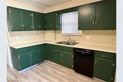 1212 Maryland Avenue SW, Canton, OH 44710 - Photo 7