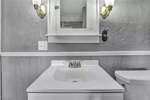 1212 Maryland Ave SW, Canton, OH 44710 - Photo 21