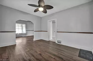 1212 Maryland Ave SW, Canton, OH 44710 - Photo 5