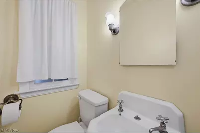 4026 Euclid Boulevard, Youngstown, OH 44512 - Photo 29