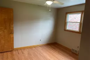 857 5th St, Struthers, OH 44471 - Photo 17