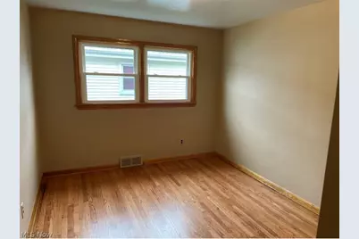857 5th Street, Struthers, OH 44471 - Photo 13