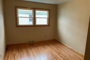 857 5th St, Struthers, OH 44471 - Photo 13