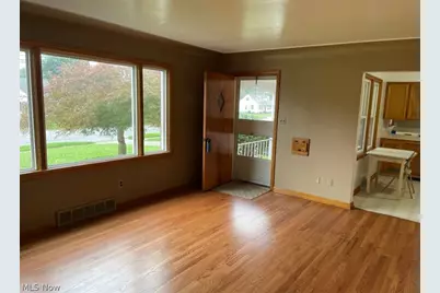 857 5th Street, Struthers, OH 44471 - Photo 7