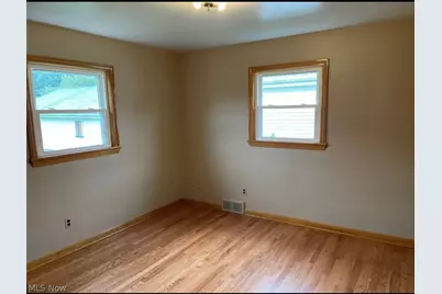 857 5th Street, Struthers, OH 44471 - Photo 15