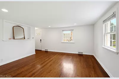 143 30th Street NW, Canton, OH 44709 - Photo 5