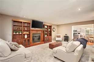 4939 Gateway Dr, Medina, OH 44256 - Photo 3