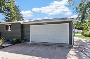 207 Spring Creek Rd, Northfield Center, OH 44067 - Photo 41