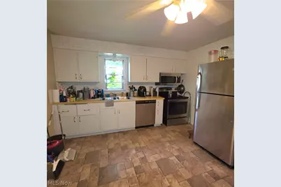 3853 Marion Drive, Weirton, WV 26062 - Photo 9