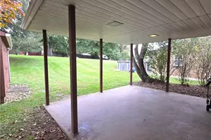 3853 Marion Dr, Weirton, WV 26062 - Photo 29