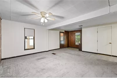 3213 Regent Avenue NE, Canton, OH 44705 - Photo 11