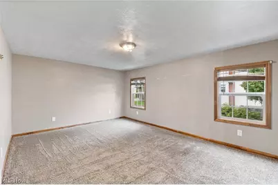 3213 Regent Avenue NE, Canton, OH 44705 - Photo 13