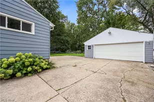 6860 Murray Ridge Rd, Elyria, OH 44035 - Photo 37