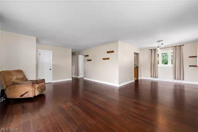 6860 Murray Ridge Road, Elyria, OH 44035 - Photo 5
