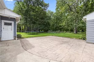 6860 Murray Ridge Rd, Elyria, OH 44035 - Photo 35
