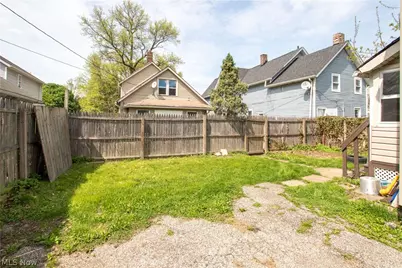 7017 Colgate Ave Front, 7015 Colgate Rear Avenue, Loveland, OH 44102 - Photo 35