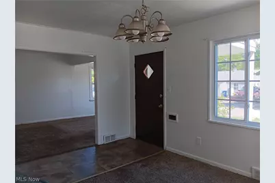 12405 Emery Avenue, Loveland, OH 44135 - Photo 3