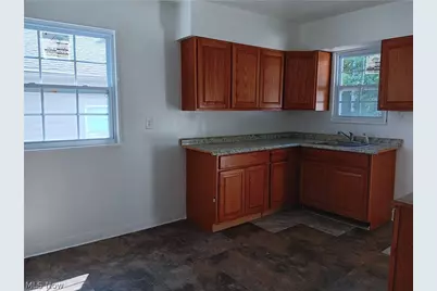 12405 Emery Avenue, Loveland, OH 44135 - Photo 13