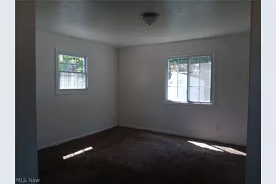 12405 Emery Avenue, Loveland, OH 44135 - Photo 9