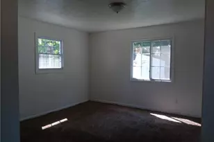 12405 Emery Ave, Loveland, OH 44135 - Photo 9